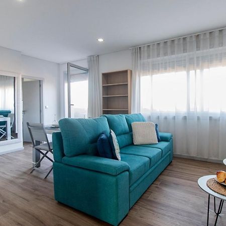 Downtown 1Br Apartment W/ Balcony By Lovelystay Porto Kültér fotó